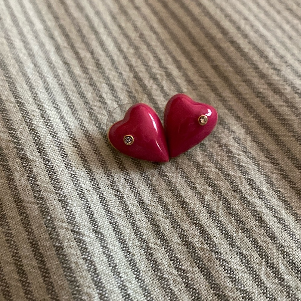 BETSY JOHNSON Pink Heart Earrings 💞✨